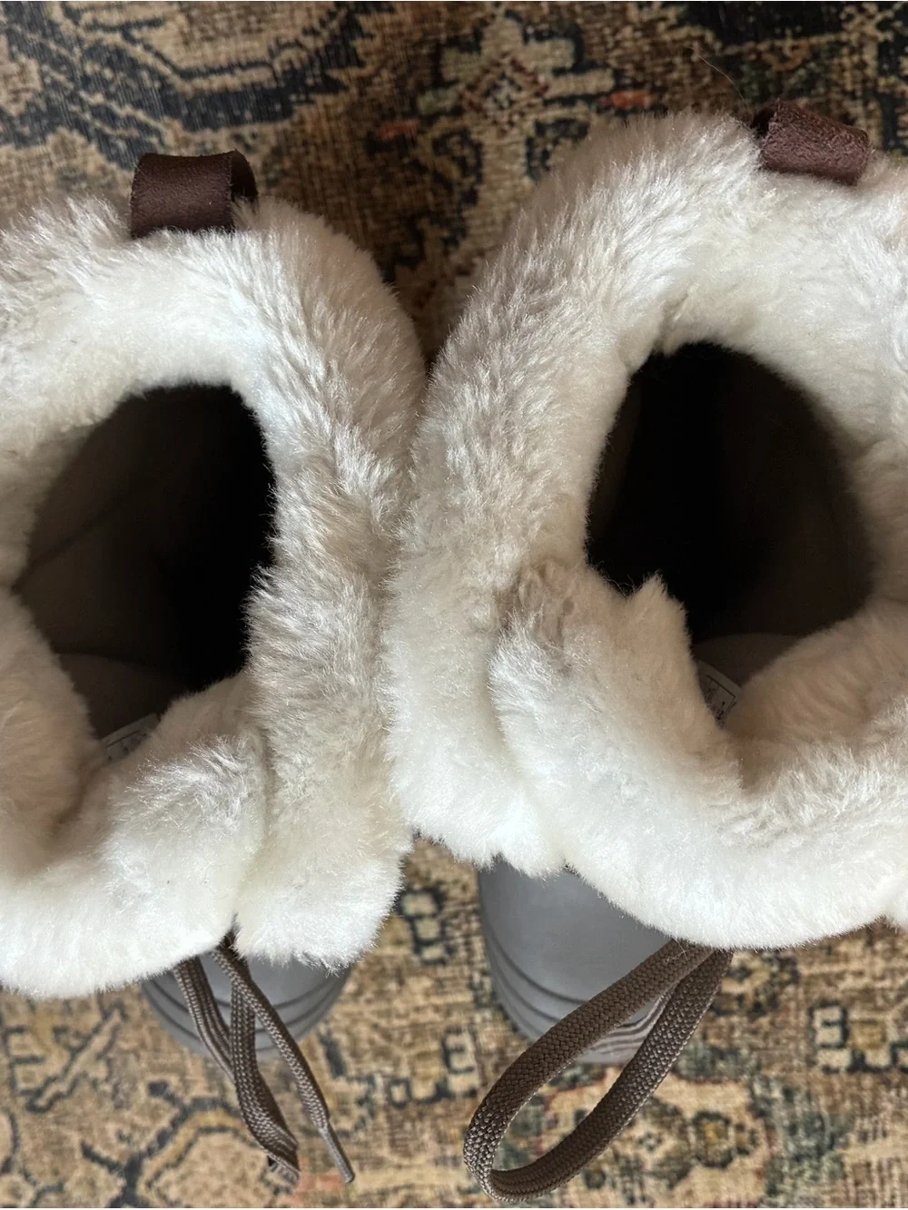 Columbia Brown and White Insulated Winter Lace-Up Boots